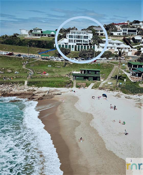 7 Bedroom Southbroom Beach Mansion KSB8 - Photo 2