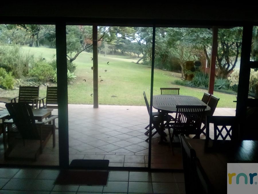 Selborne 3 Bedroom ZPF28 - Photo 2