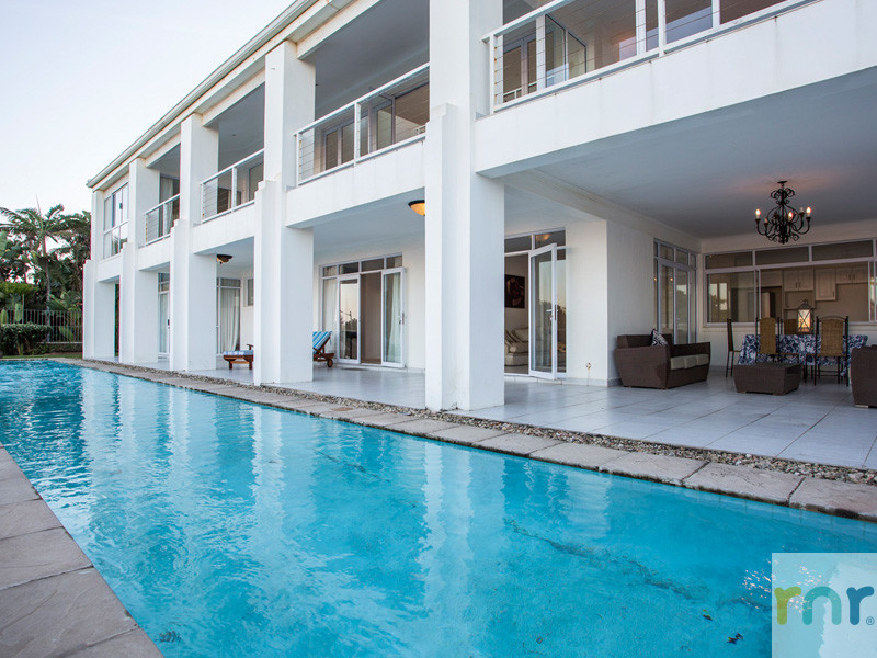 Umhlanga 5 Bedroom Beach House IK96