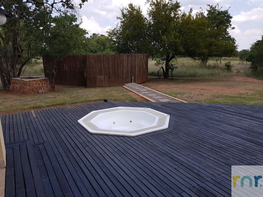 Zebula 4 Bedroom with Pool IZK3 - Photo 2