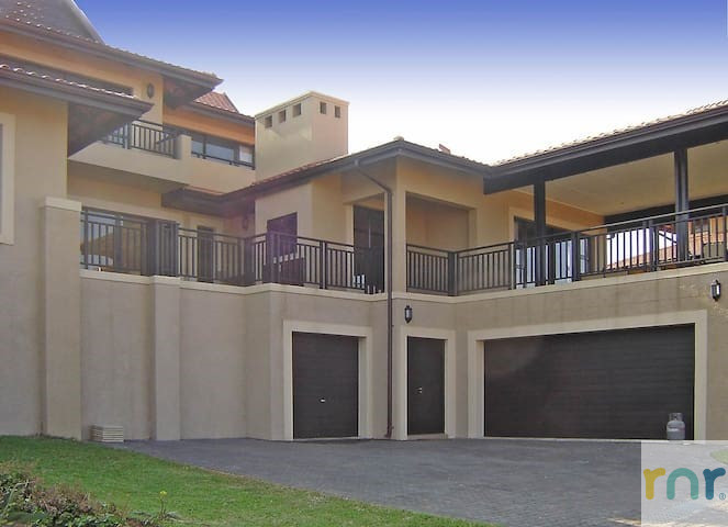 Zimbali 5 Bedroom KZA4