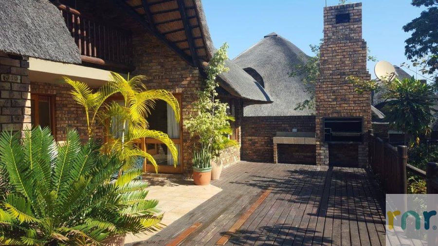 3 Bedroom Kruger Park Lodge Holiday Homes KPLT1 - Photo 2