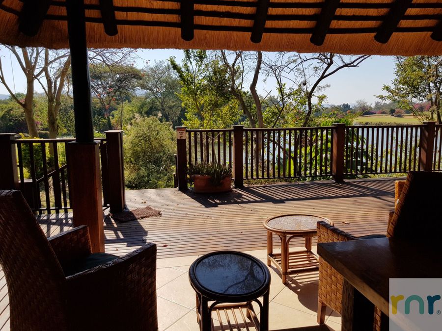 Kruger Park Lodge - ITR01 - 3 bedroom Lodge - Photo 3