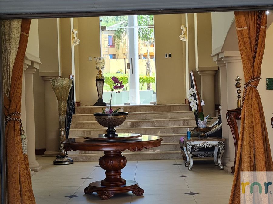 Kosmos Ridge 4 Bedroom Palace 284 - Photo 3