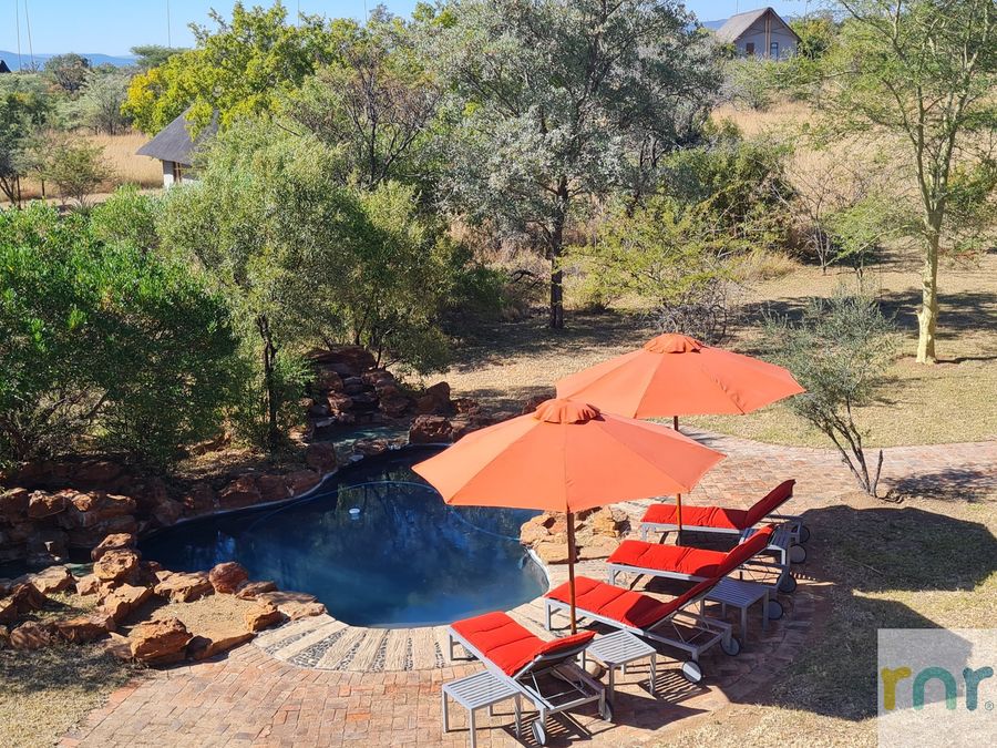 Zebula 106 - 4 bedroom Luxury House - Photo 5