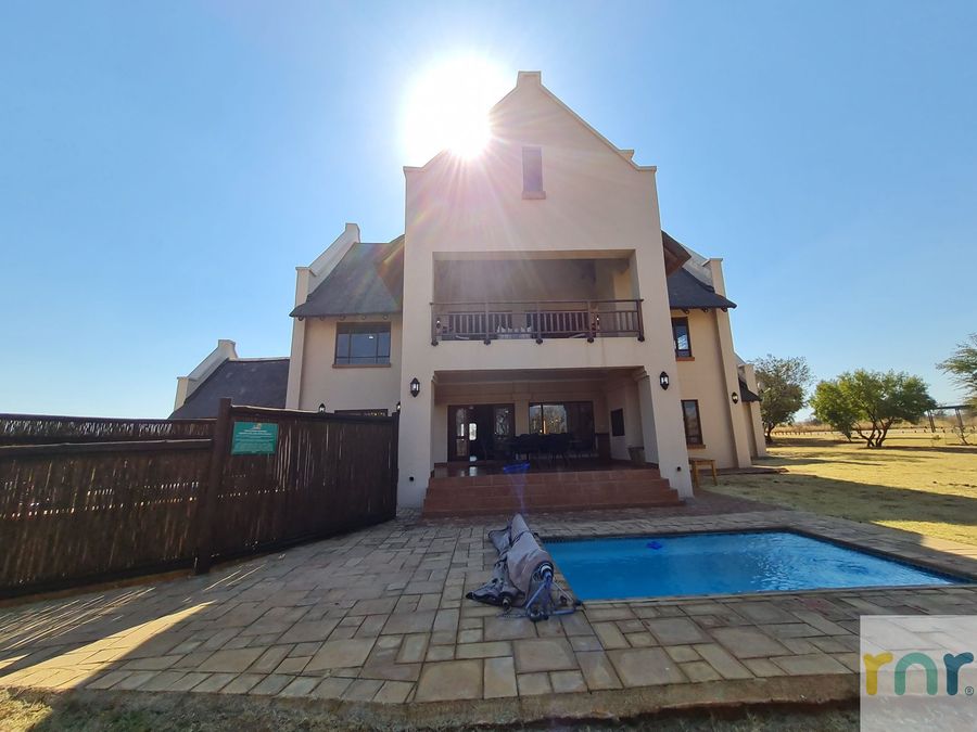 2 Zebula, Waterbergs over the Savannah - 4 Bedroom - Photo 5