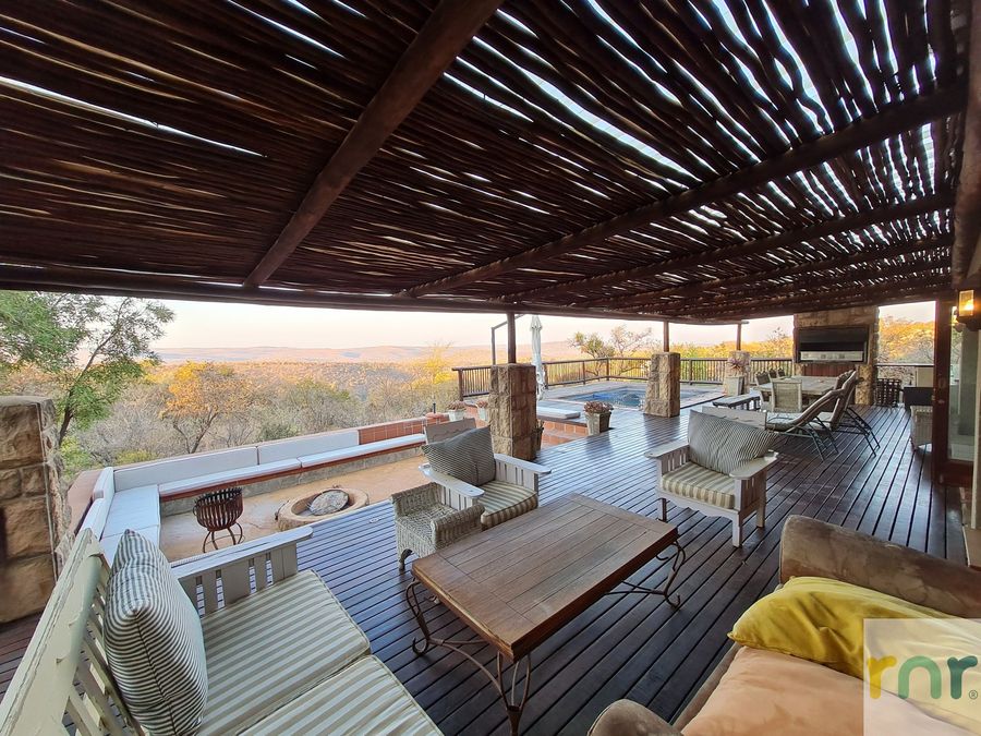 300 Elements - 4 Bedroom