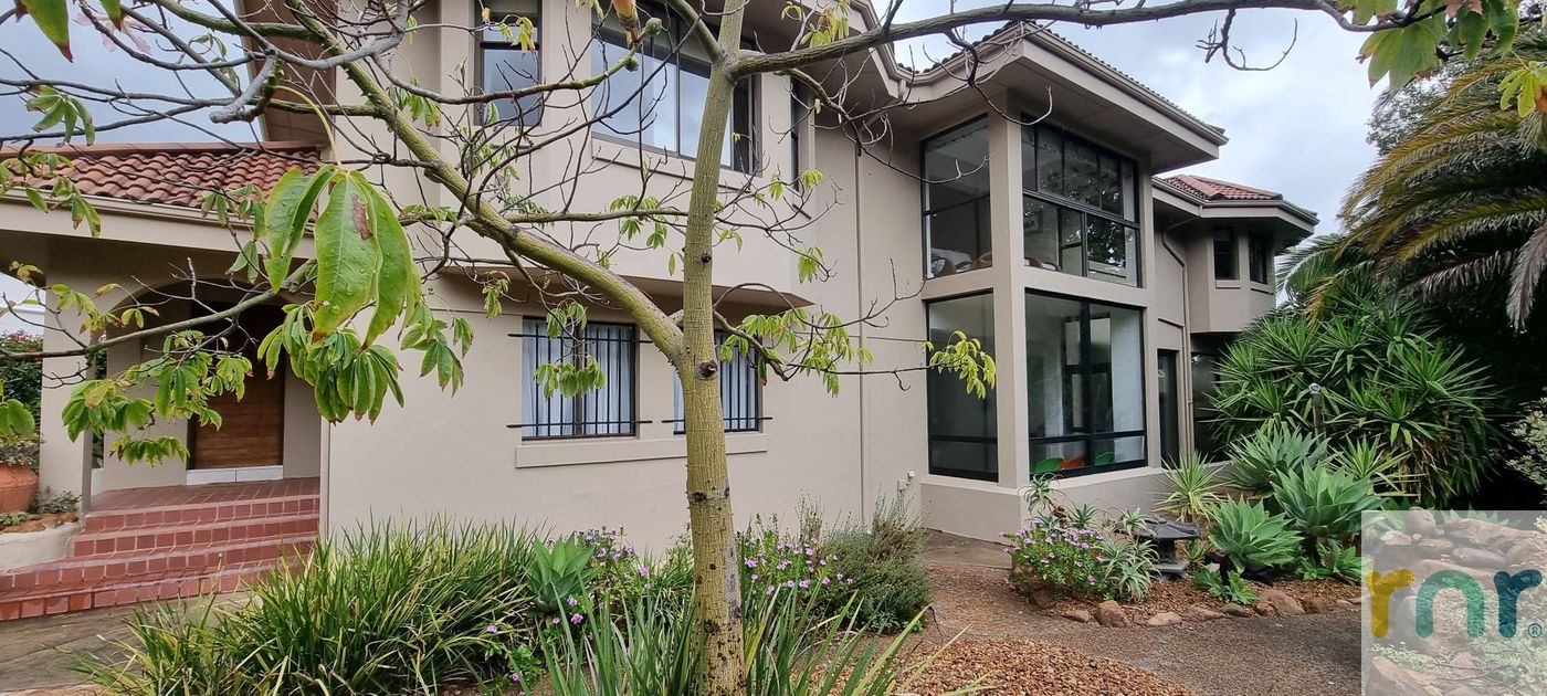 Florins Crest 3 Bedroom Villa, Franschhoek
