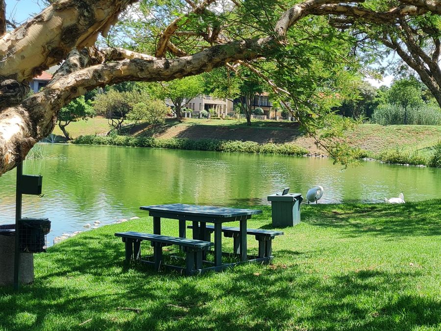 2 Park Lane Pecanwood 4 Bedroom - Photo 2