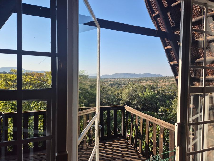Tshiamo Bush Chalet, Utopia Nature Estate - Photo 4