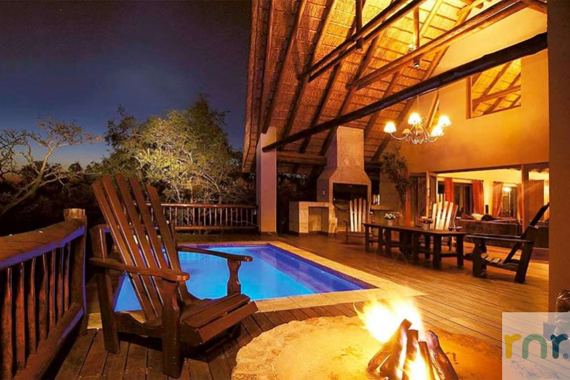 Mabalingwe 4 Bedroom Luxury Lodge IMB1