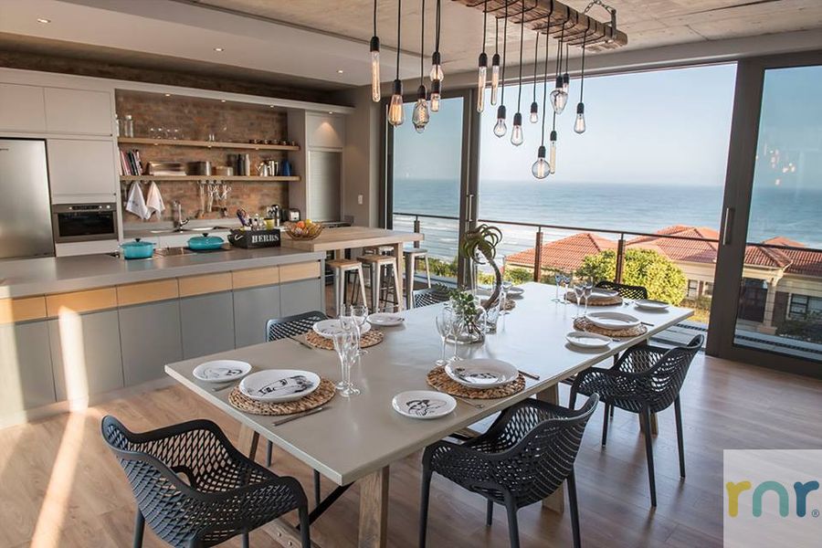 4 Bedroom Luxury Brakriver House BK02