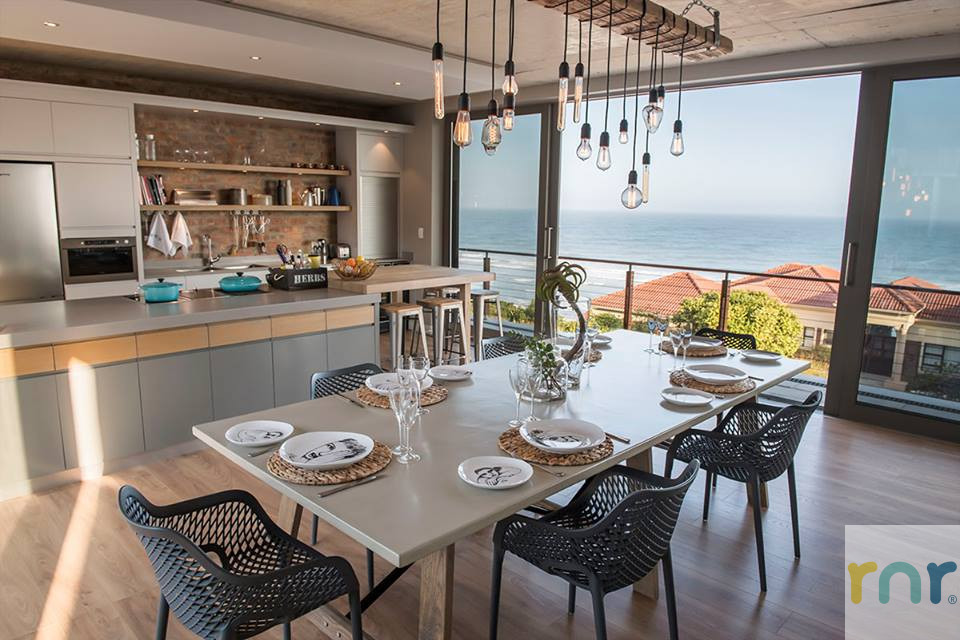 4 Bedroom Luxury Brakriver House BK02
