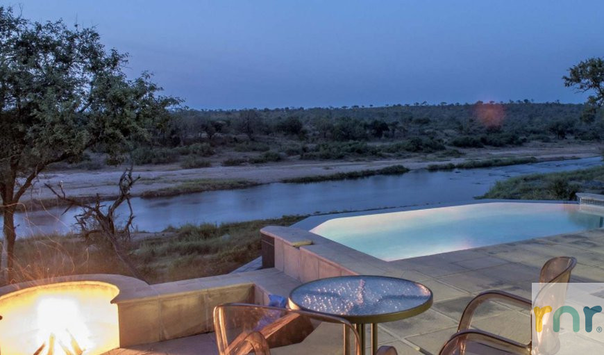 Mjejane 5 Bedroom Luxury River Lodge IJS1 - Photo 3