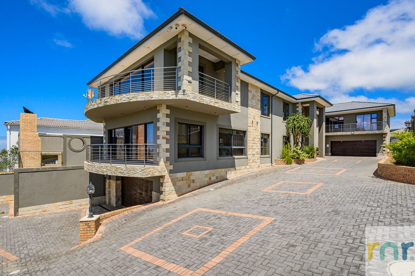 Lovemore Heights 4 Bedroom House