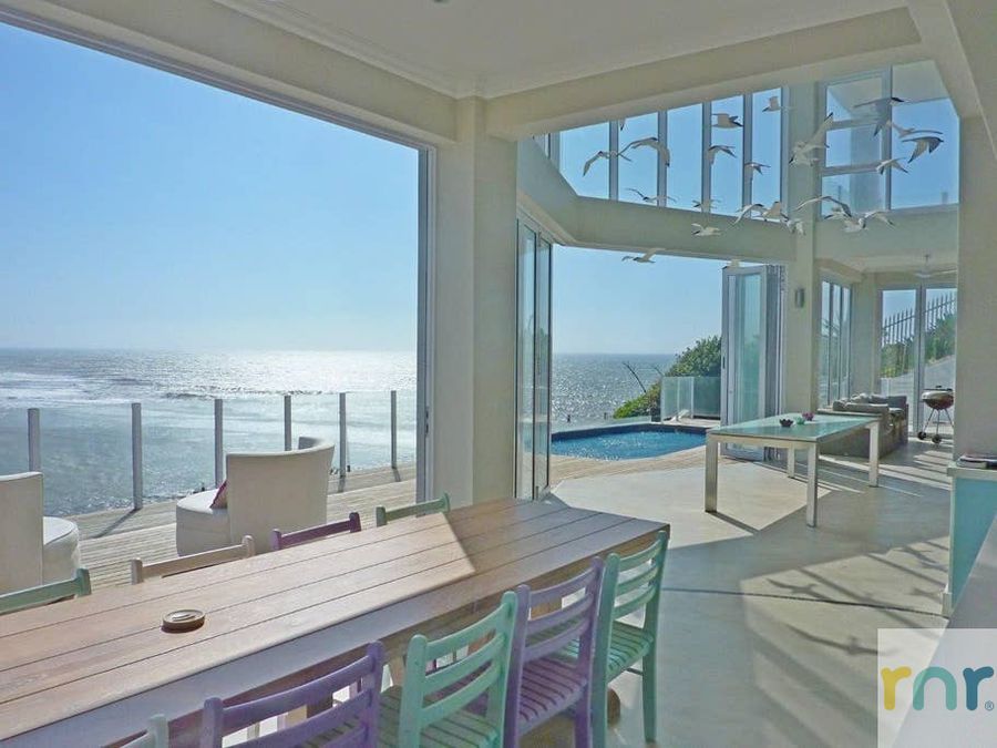 7 Bedroom Southbroom Beach Mansion KSB8 - Photo 5