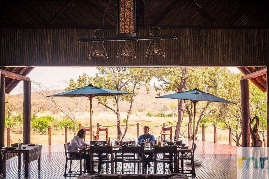 Metsi Lodge 5 Bedroom Luxury Lodge - Welgevonden - Photo 4