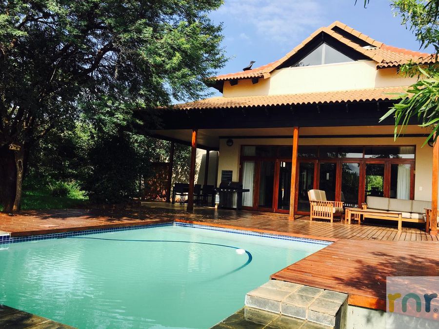 Elements 4 Bedroom IEM1