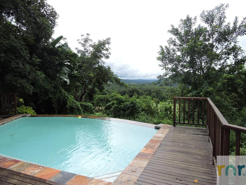 Kruger Park Lodge 4 Bedroom Lodge IHK1