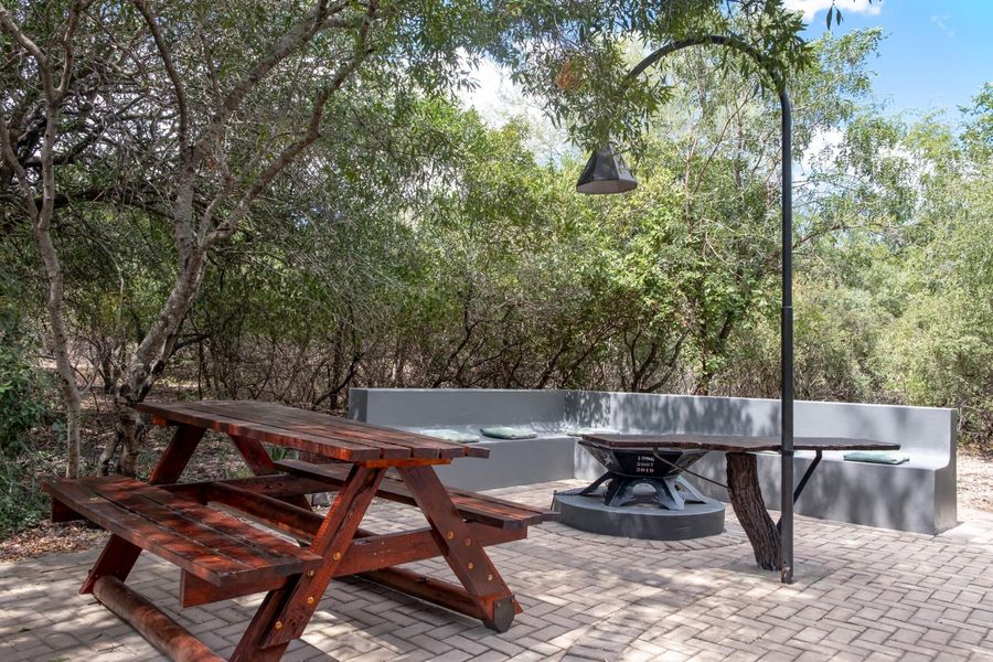 1465 Luislang - Photo 4