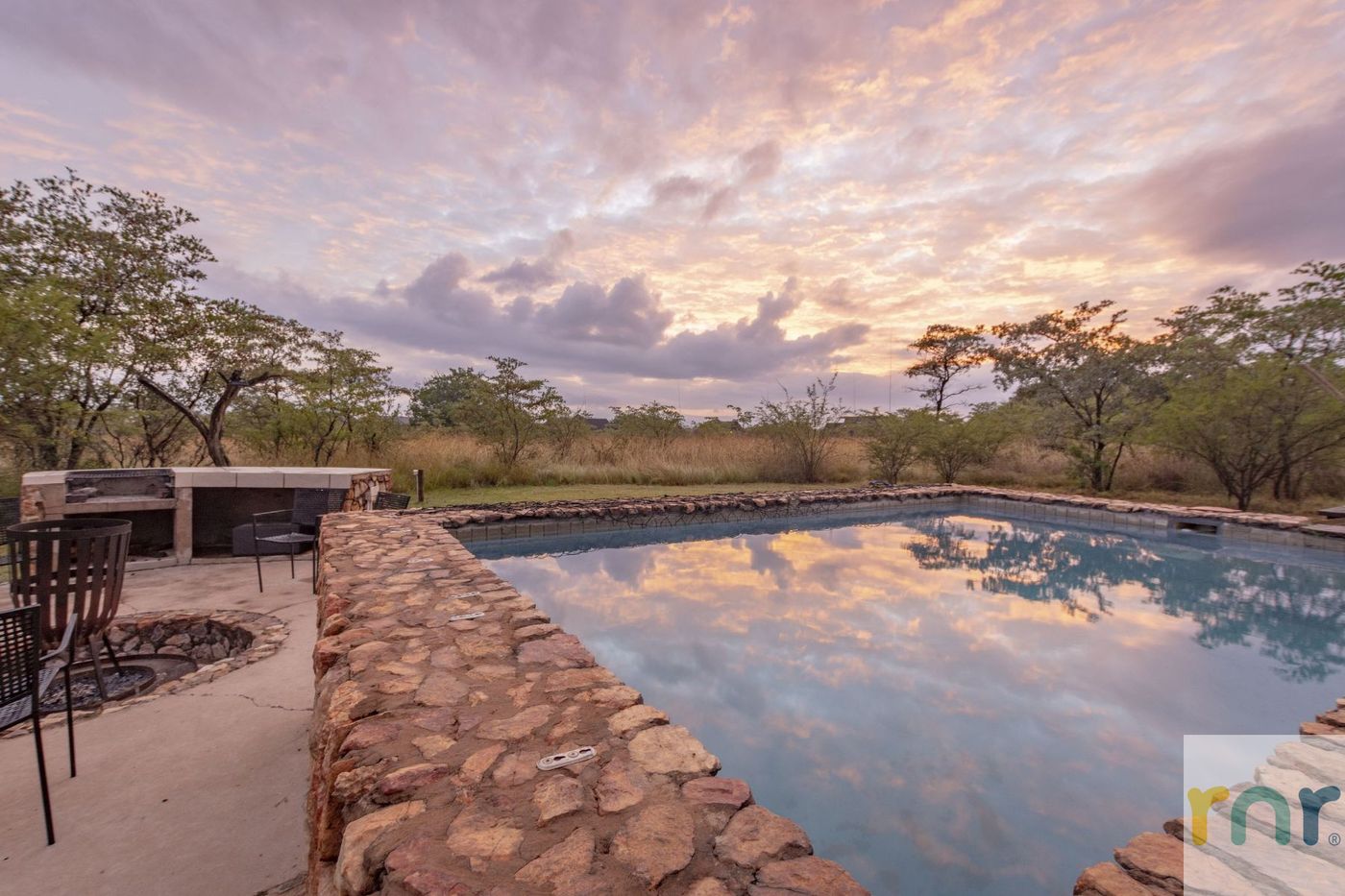 Zebula M73 - 4 Bedroom House with Pool