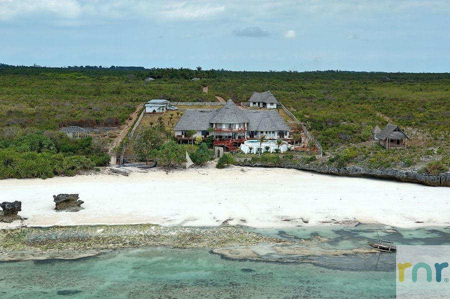 Zi Villa, 4 bedroom, sleeps 16 Zanzibar - Photo 3