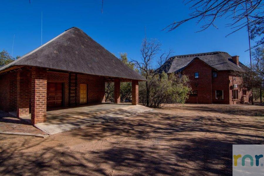Zebula 4 Bedroom House IZ02 - Photo 12