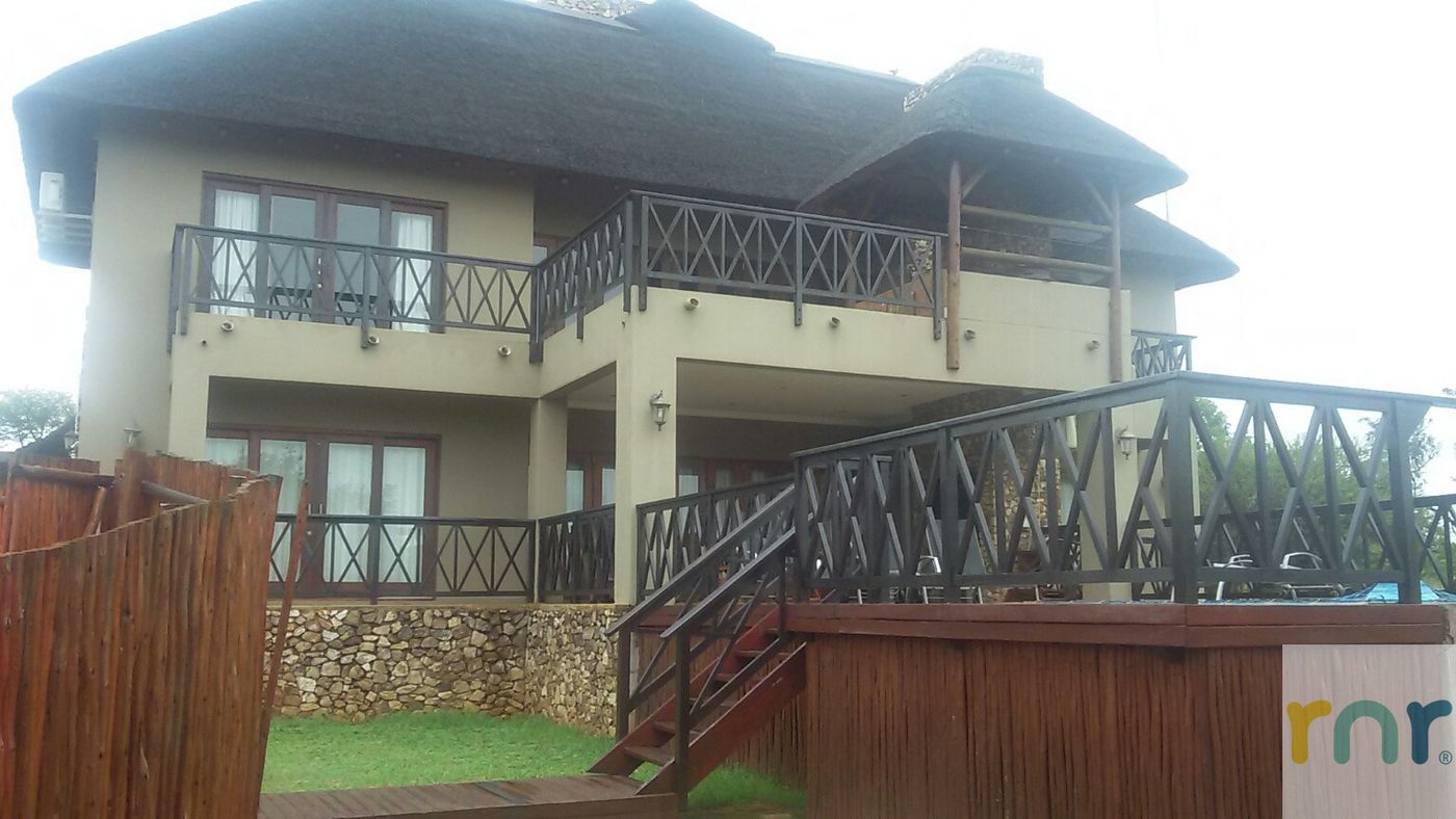 Zebula 4 Bedrooms with Lofts, sleeps 12 IZJ1