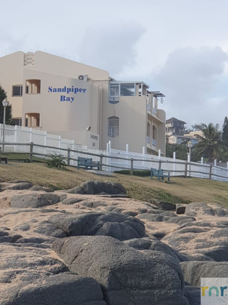 4 Sandpiper Bay, Ballito Beachfront - Photo 4