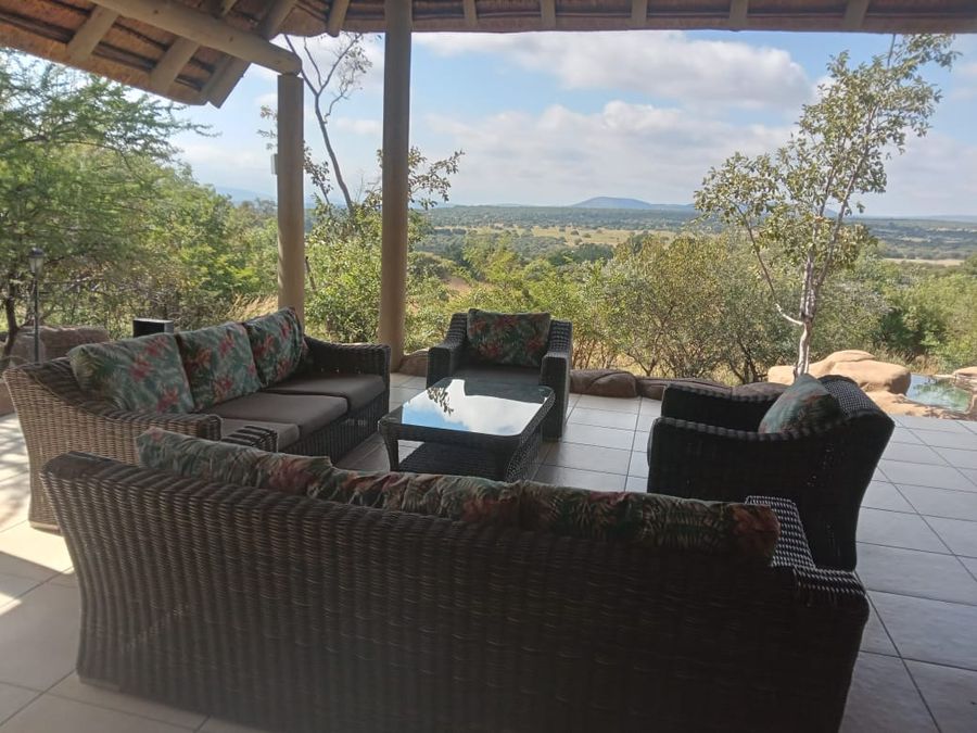 206 Zebula, 4-bedrooms - Photo 3