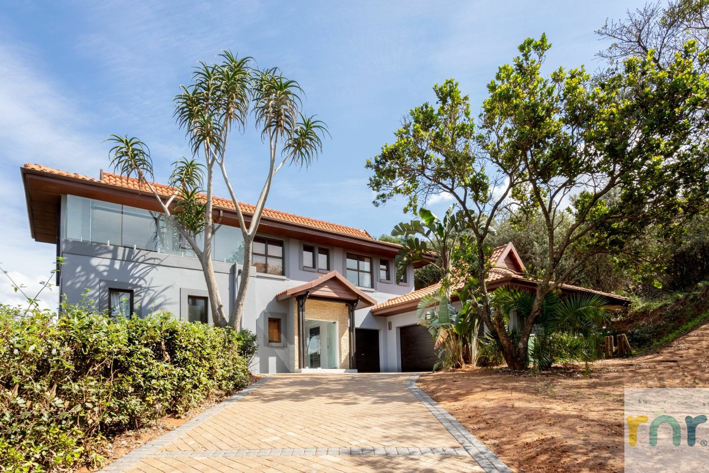 Contemporary 5 Bedroom Sea View, Zimbali Villa