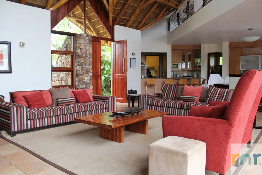 Zebula 5 Bedroom Luxury House IB1 - Photo 3