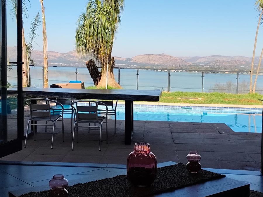 Letamo View, 5 Bedroom, Kosmos Village - Photo 4