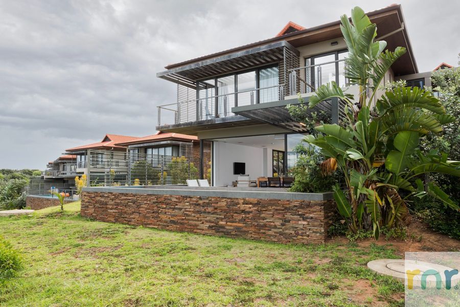 3 Ocean's Edge Zimbali