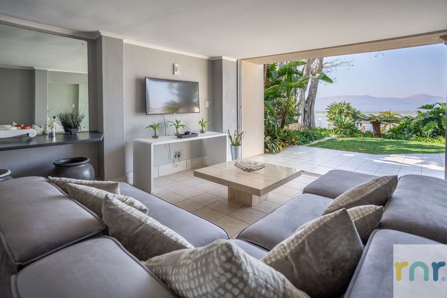 30 Mariner's Village 4 Bedroom Waterfront - Photo 5