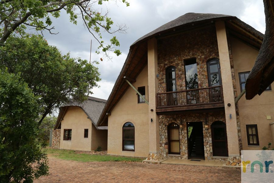Zebula 7 Bedroom with Mountain Views - Z127 - Photo 2