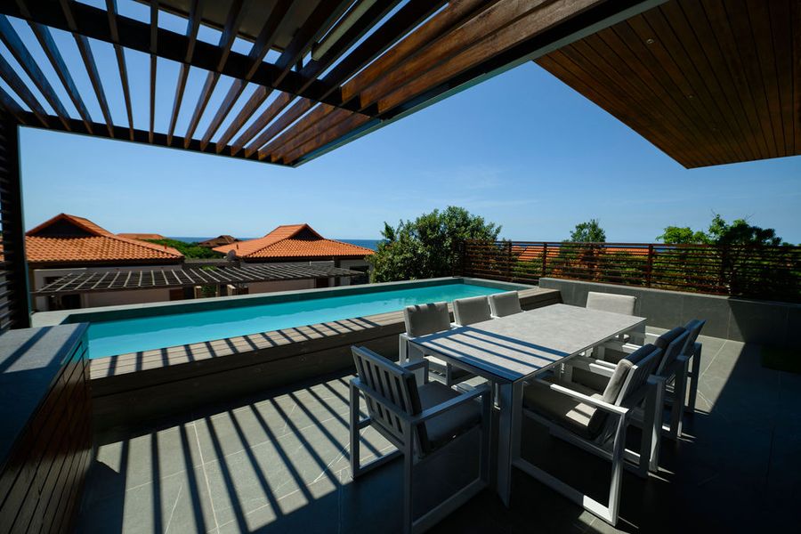 2 Oceans Edge 4 Bedroom Luxury House - Photo 3