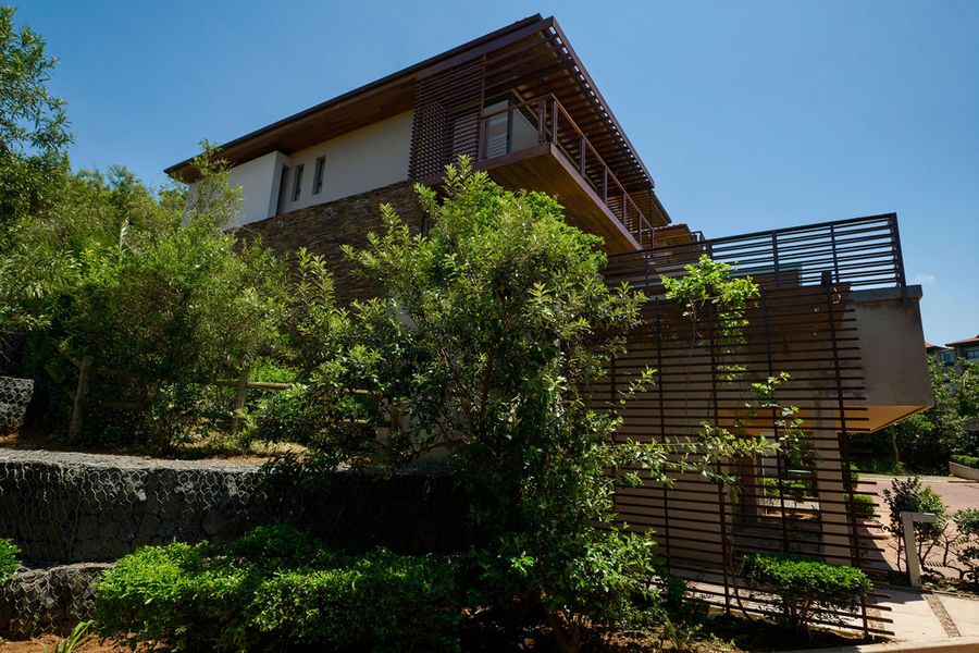 2 Oceans Edge 4 Bedroom Luxury House - Photo 2