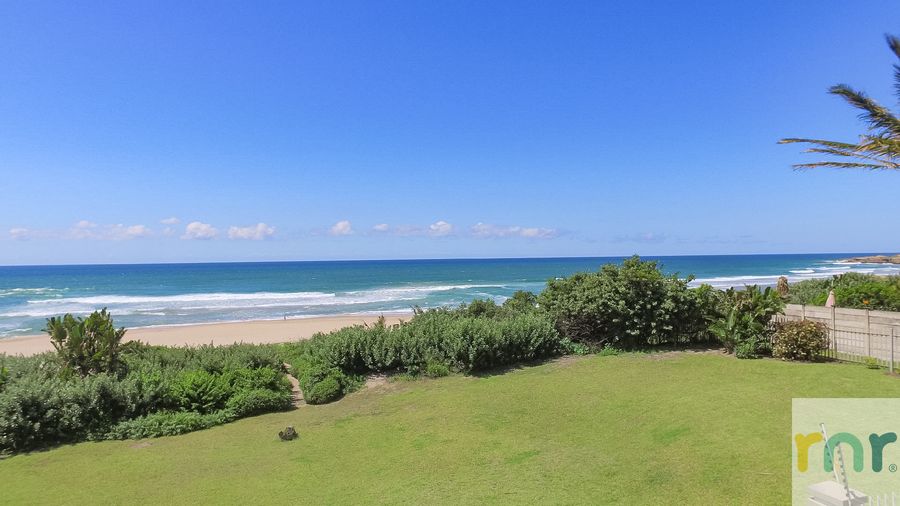 4 Bedroom Margate Beachfront Apartment MK2 - Photo 2