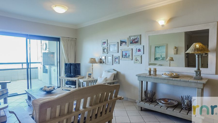 4 Bedroom Margate Beachfront Apartment MK2 - Photo 5