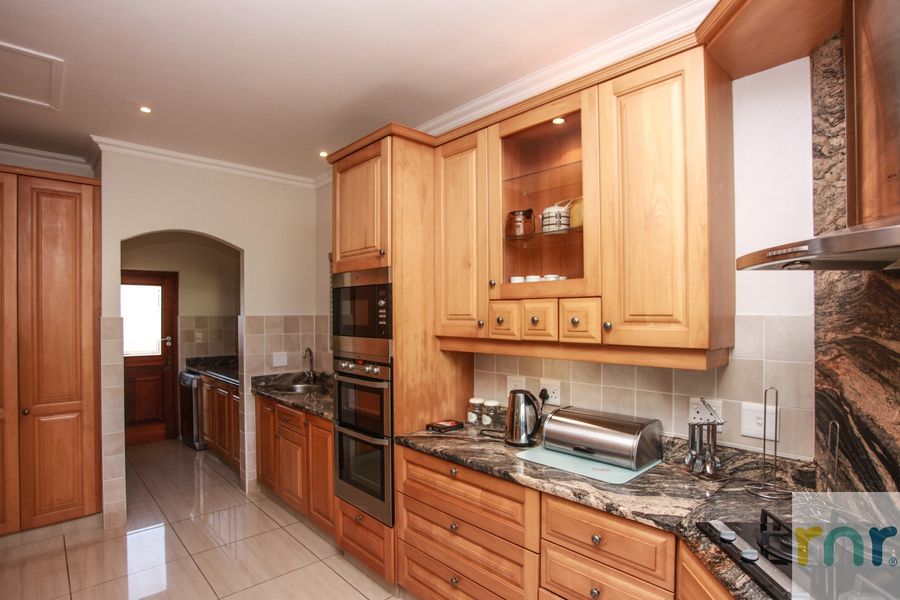 Selborne Golf Estate - ZPF18 - 3 bedroom House - Photo 4