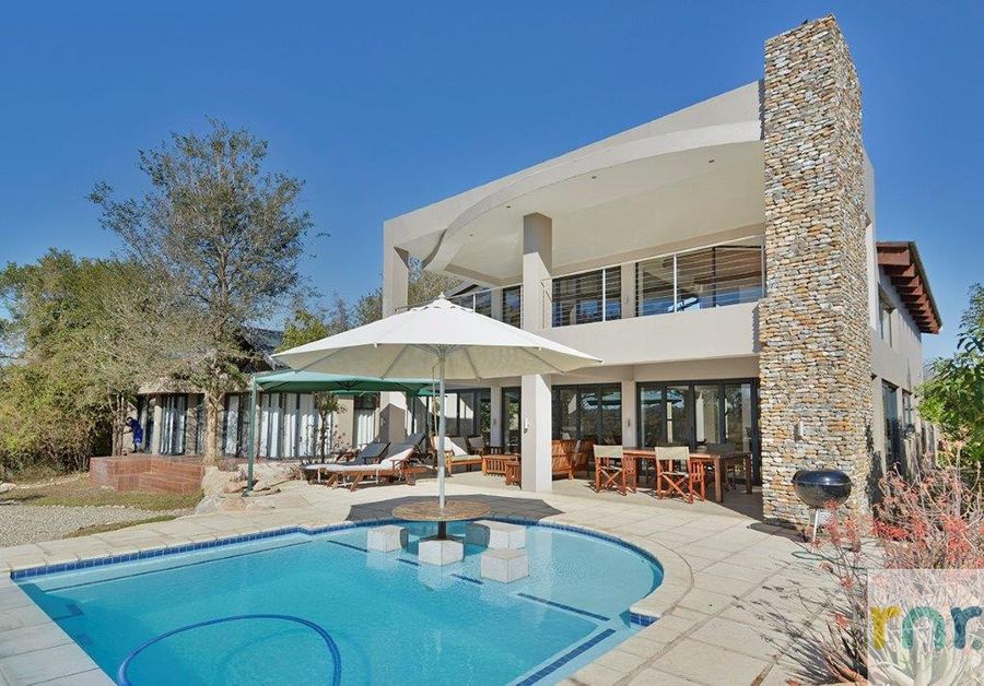 Mjejane 5 Bedroom Riverfront IMK1 - Photo 2