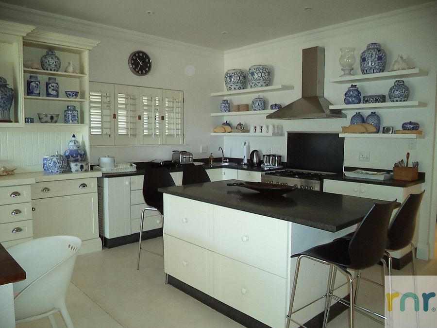 Southbroom KSR1 - 5 Bedroom House - Photo 3