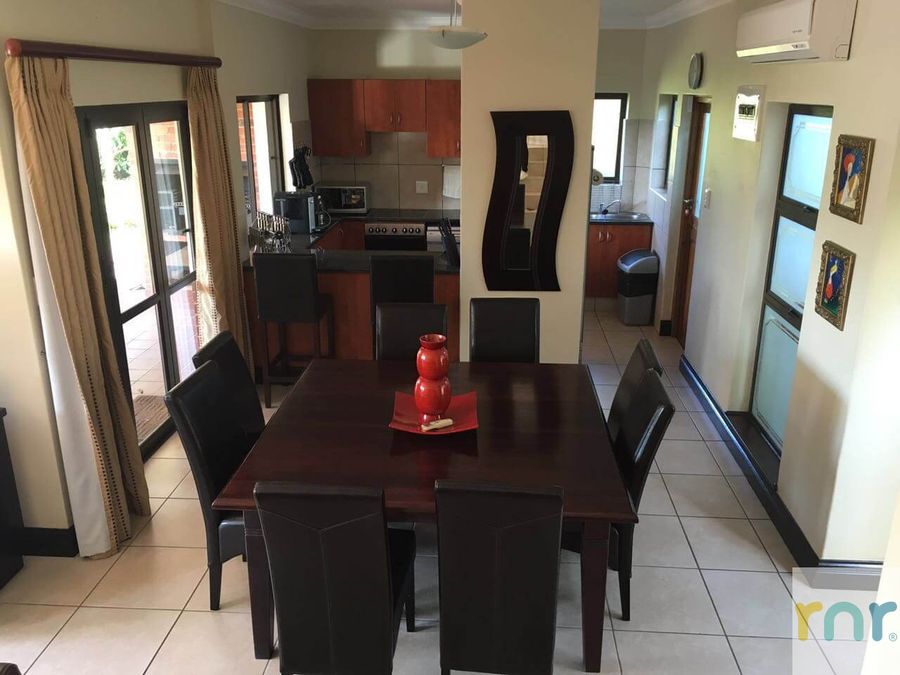 Selborne - ZPF22 - 2 bedroom unit - Photo 3