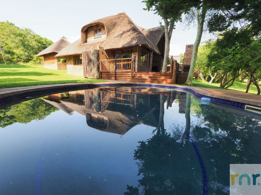 550 Kruger Park Lodge with pool - Photo 4