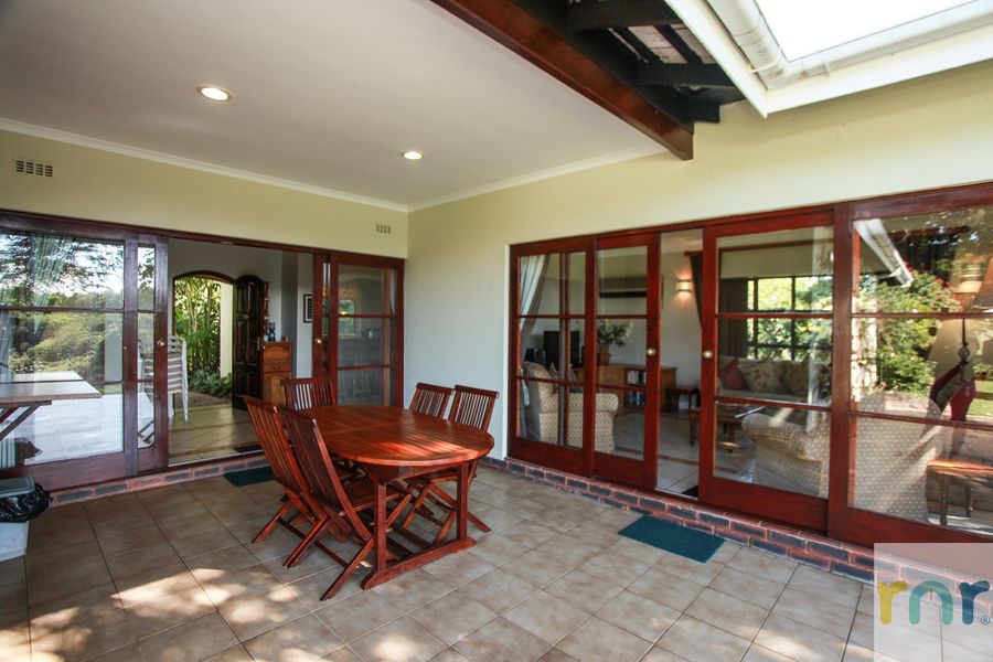 Selborne 4 Bedroom Delight ZPF19 - Photo 2