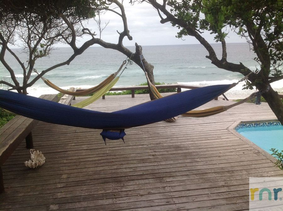 Ponta Malongane 4 Bedroom Beach House MBP05 - Photo 5