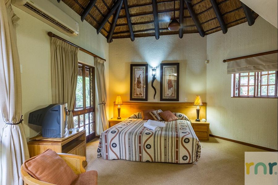 Kruger Park Lodge - KPSV1 - 4 bedroom lodge - Photo 3