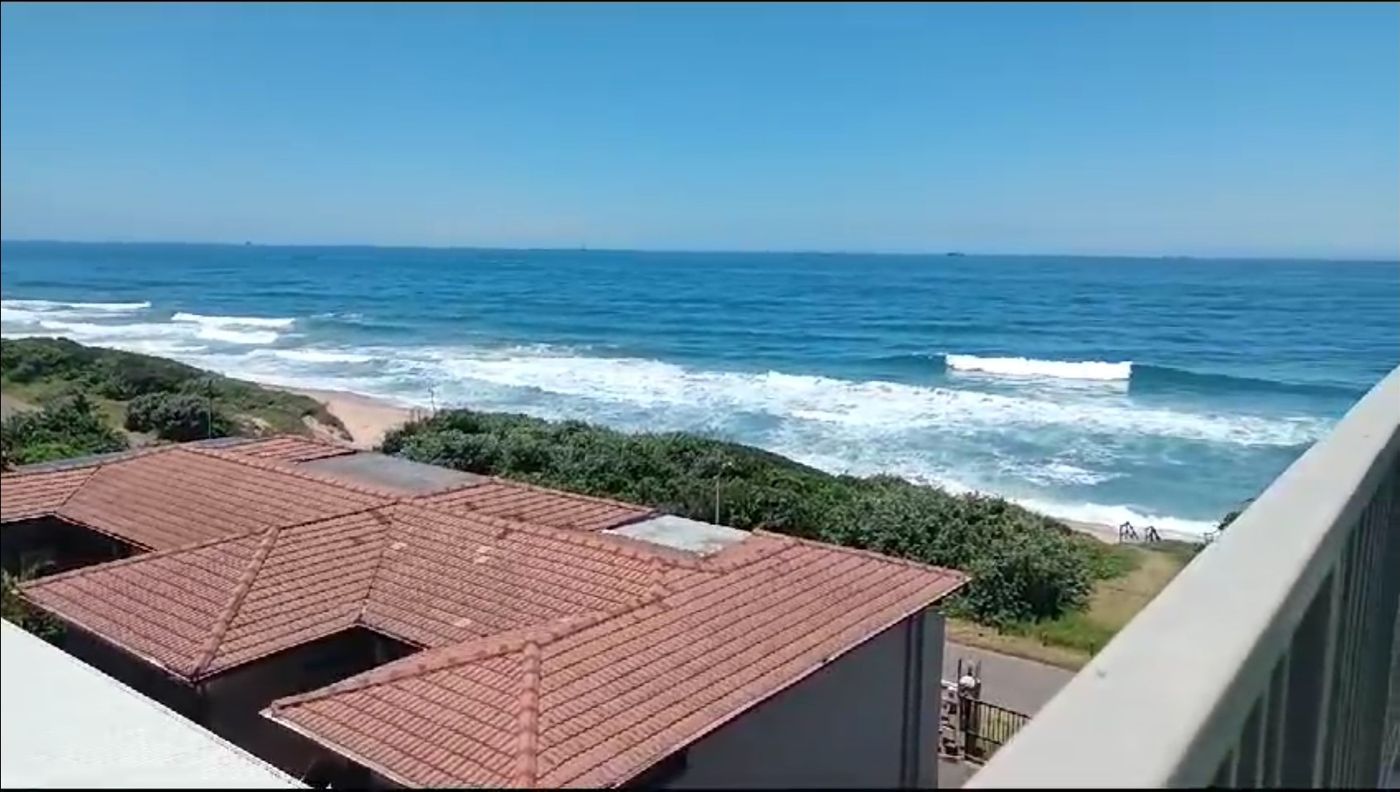 7 Santana Sands, 3 Bedroom, Beachfront Apartment
