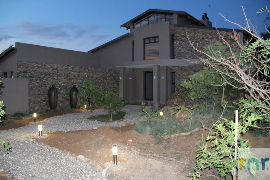 Mjejane - IKW01 - 5 bedroom Luxury River Home - Photo 5